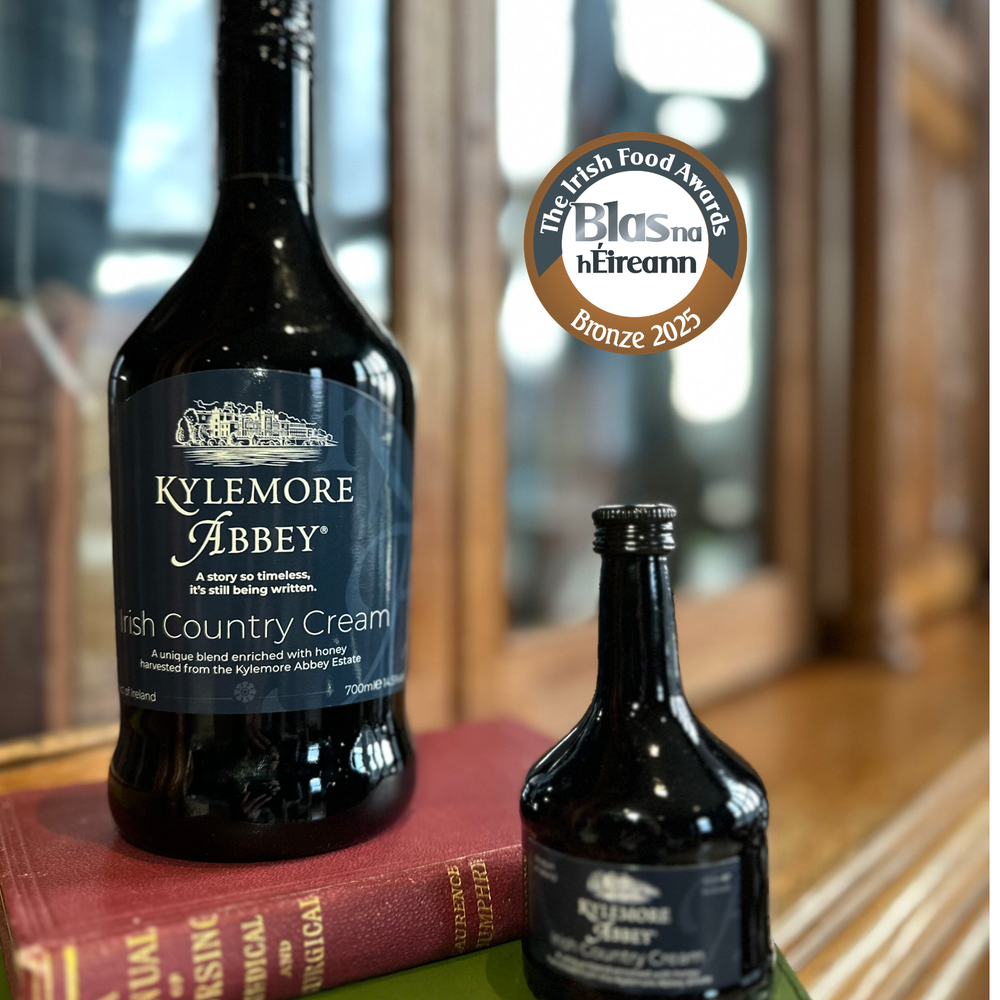 
                  
                    Kylemore Abbey Country Cream
                  
                