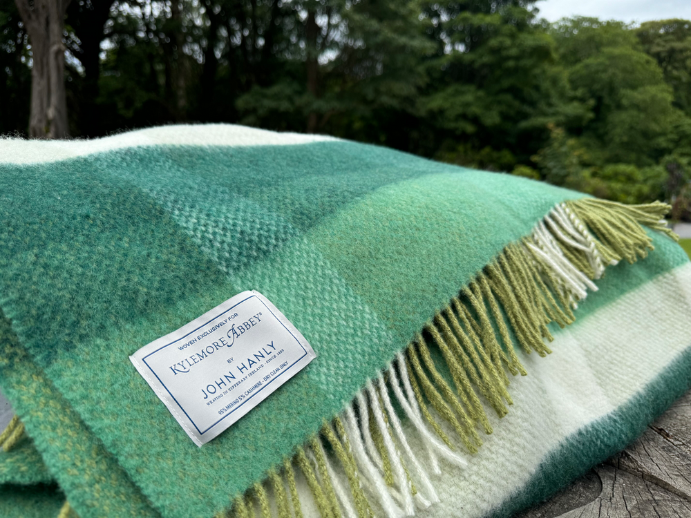 Kylemore Abbey John Hanly Exclusive Throw